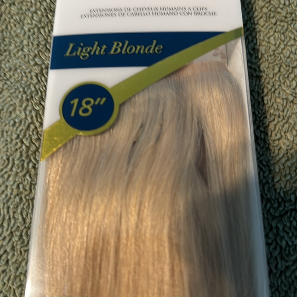Hair Extensions - Picture 9 of 9